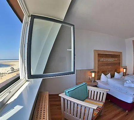 Hotel Strandhotel Vierjahreszeiten 4*