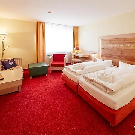 Strandhotel Vierjahreszeiten 4*