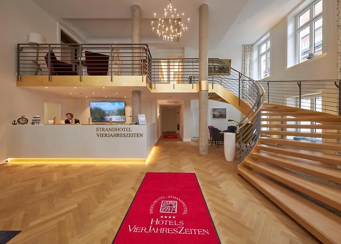 Strandhotel Vierjahreszeiten 4*